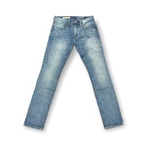 Gap Skinny Jeans Distressed Washed Style
sz 29W
